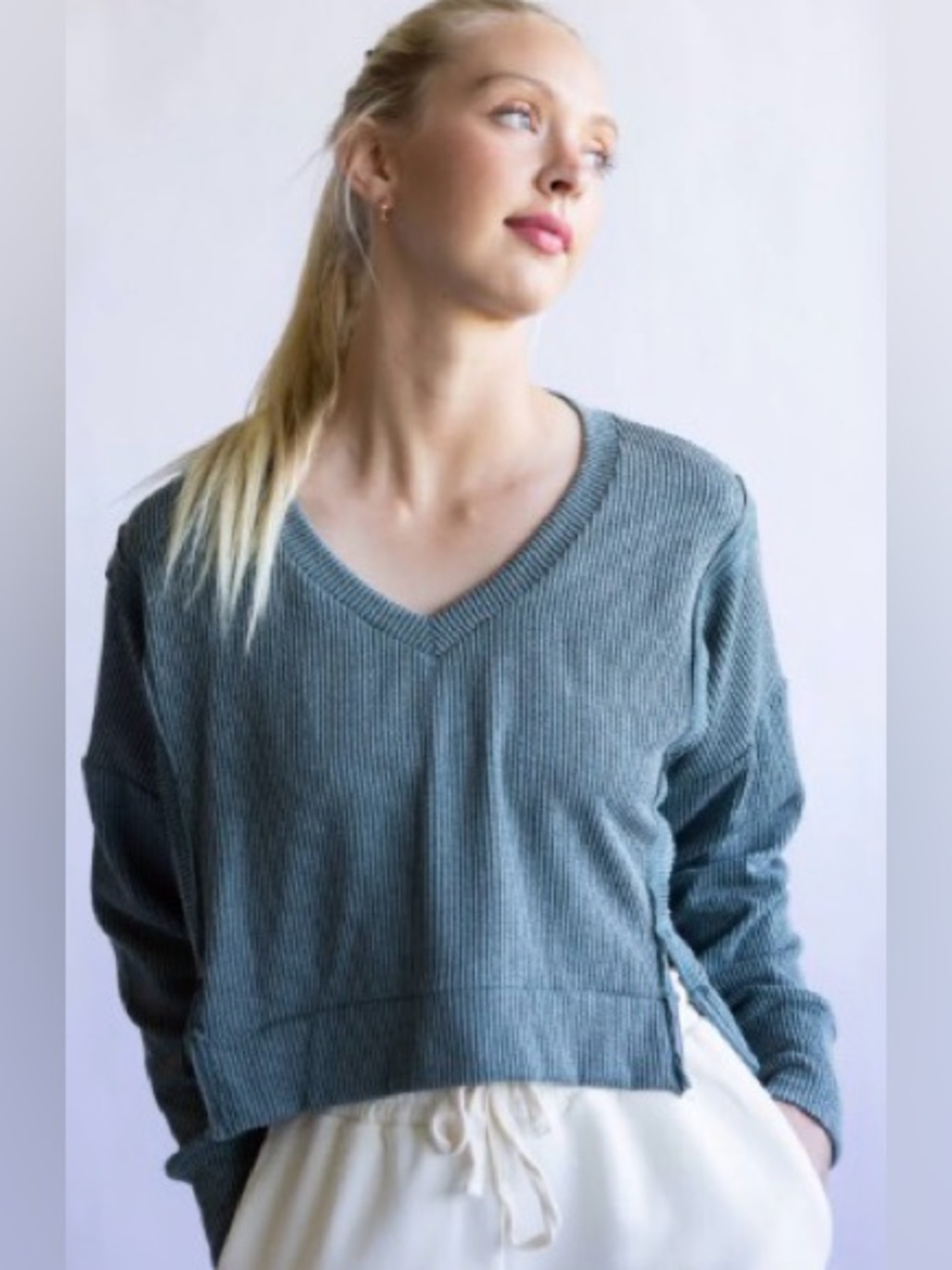 Simply Southern V-neck Long Sleeve Pullover Knit Top ~ Color Jade ~ Size Large